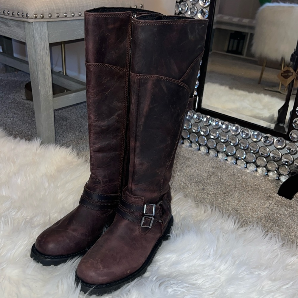 Harley Davidson tall distressed brown boots, size 7M